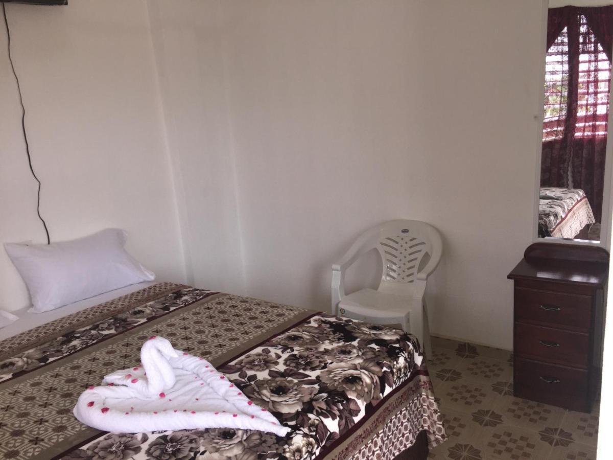 Matus Guest House San Ignacio Esterno foto